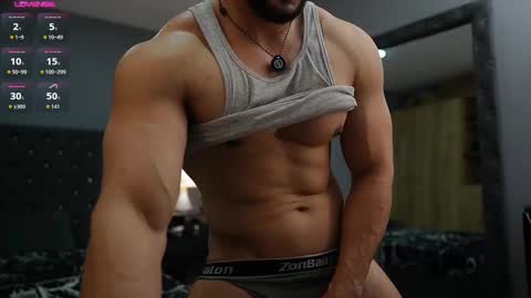 Snapshot of loganmartinx chatting on October 2025 09:13:01 PM loganmartinx online show from October 2025 09:13:01 PM