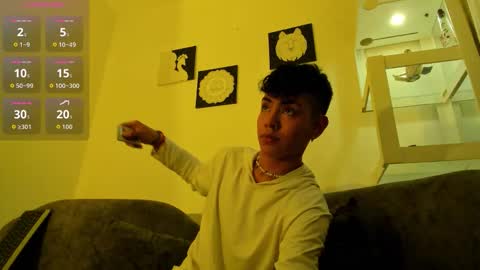 Snapshot of logantwink18 chatting on September 2025 10:20:02 PM logantwink18 online show from September 2025 10:20:02 PM