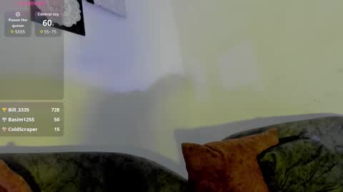 Snapshot of logantwink18 chatting on October 2025 07:01:02 PM logantwink18 online show from October 2025 07:01:02 PM