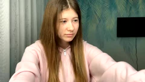 Kate online show from April 2026 01:41:01 PM