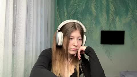 Kate online show from April 2026 01:04:01 PM