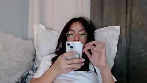 Snapshot of loisewilliams chatting on September 2025 10:48:02 AM Mistress L online show from September 2025 10:48:02 AM