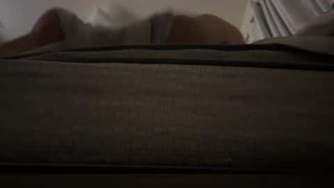 Snapshot of lokiiiii1998cubito chatting on December 2025 12:43:01 PM lokiiiii1998cubito online show from December 2025 12:43:01 PM