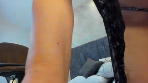 Lola Sweet online show from September 2025 10:15:01 AM