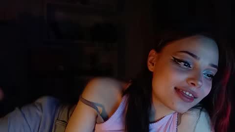 lola online show from April 2026 02:07:02 PM