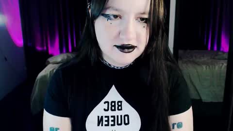 Lola Chi online show from December 2025 06:32:02 AM