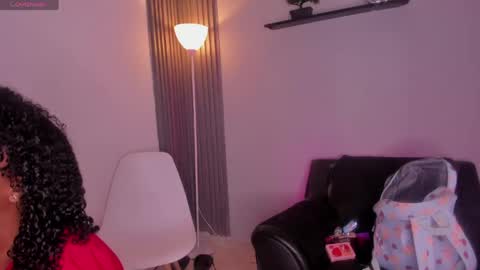 Snapshot of lola_doll7 chatting on June 2026 01:25:02 PM marxi love online show from June 2026 01:25:02 PM