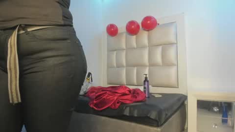 lola_js online show from June 2026 12:07:02 PM