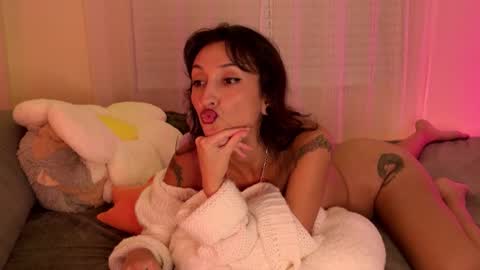 lola_la_lita online show from November 2025 07:19:02 AM