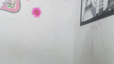 Snapshot of lola_pretty18 chatting on February 2025 12:56:01 PM Barbie online show from February 2025 12:56:01 PM