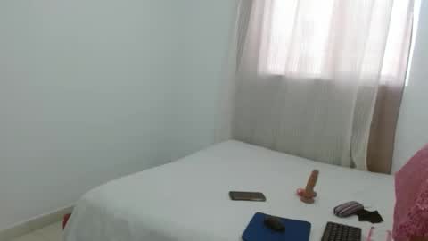 Snapshot of lolascarlettt chatting on November 2025 08:18:01 PM lolascarlettt online show from November 2025 08:18:01 PM