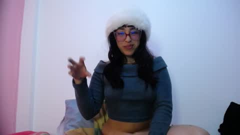 Lolita  online show from January 2025 04:17:02 AM