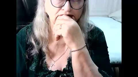 LolkaAlyss online show from March 2026 04:29:01 AM