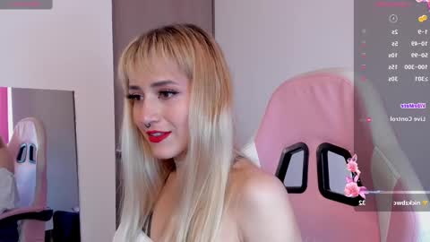 Lolly  online show from December 2024 03:31:02 PM