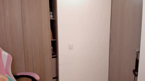 Lolly  online show from February 2025 02:50:01 AM