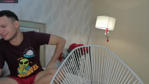 Snapshot of lolly_polie chatting on January 2025 01:42:02 PM Lolly and neighbor online show from January 2025 01:42:02 PM