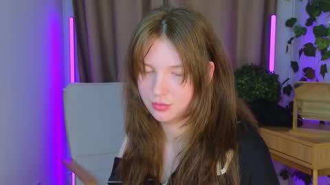 Snapshot of lolly_pump chatting on October 2025 06:51:01 PM Mona online show from October 2025 06:51:01 PM