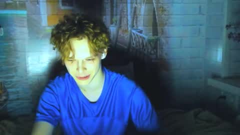 Nelis online show from April 2026 09:48:02 PM