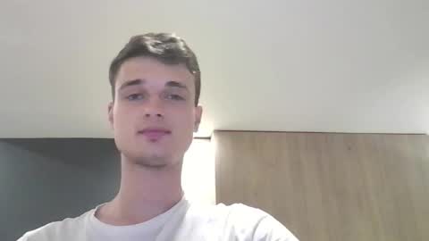 london_tomy online show from October 2025 02:29:01 AM