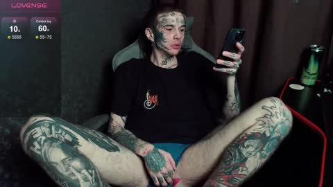 Snapshot of lone1ycrystal chatting on November 2025 03:05:01 PM Chris online show from November 2025 03:05:01 PM