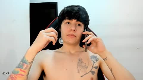 Snapshot of lonelyhotboy0 chatting on March 2025 07:42:02 PM Kevin online show from March 2025 07:42:02 PM