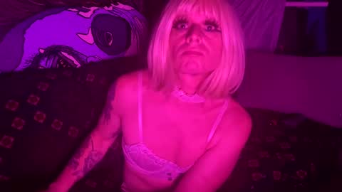 Snapshot of longbeachcd69 chatting on February 2025 10:50:02 AM longbeachcd69 online show from February 2025 10:50:02 AM