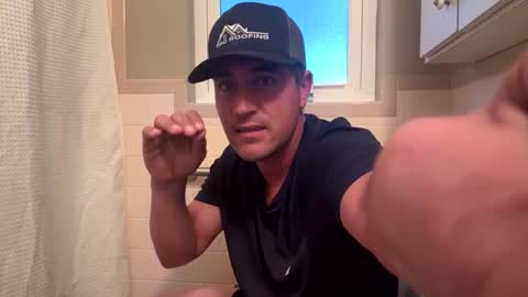 Snapshot of longdick136583483 chatting on November 2025 12:16:02 PM longdick136583483 online show from November 2025 12:16:02 PM