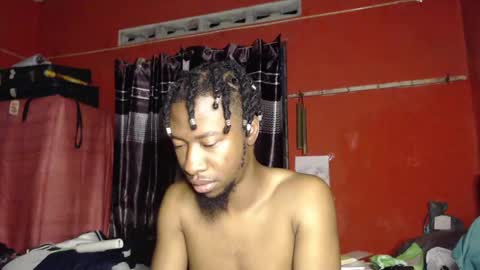 Snapshot of longdickservice01 chatting on December 2024 09:40:02 AM professionalbreastsucker online show from December 2024 09:40:02 AM