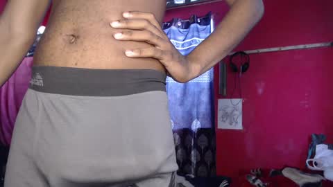 Snapshot of longdickservice01 chatting on December 2024 10:41:01 AM professionalbreastsucker online show from December 2024 10:41:01 AM