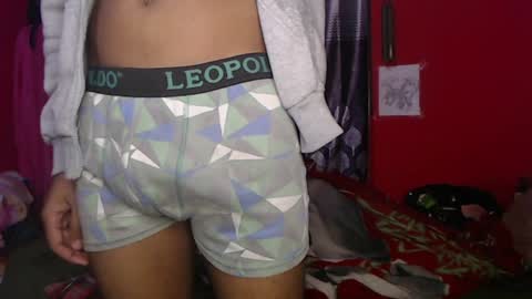 Snapshot of longdickservice01 chatting on February 2025 09:49:01 AM professionalbreastsucker online show from February 2025 09:49:01 AM