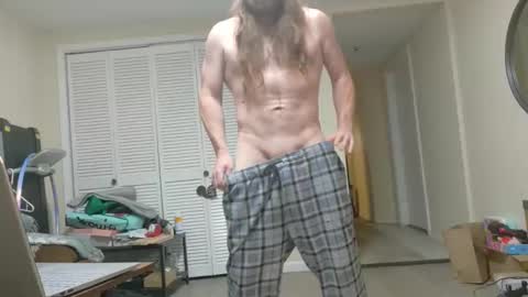 longhairedfreak1921 online show from October 2025 02:30:01 PM