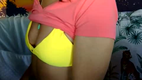 Snapshot of longlegstammy chatting on October 2025 08:24:02 PM Cutenurse91 online show from October 2025 08:24:02 PM