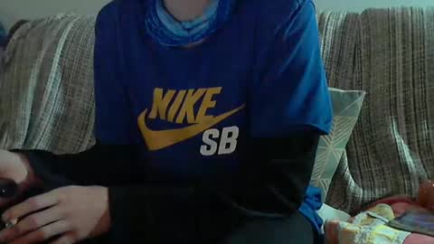 Snapshot of longnight5 chatting on December 2024 10:17:01 PM Alejandro Rulitos Twitter longnight55 Intagram 5longnight5 online show from December 2024 10:17:01 PM