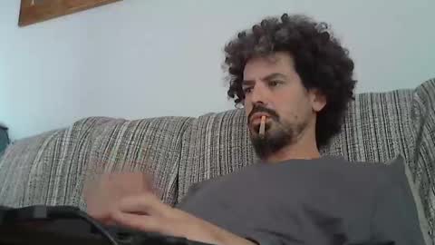 Snapshot of longnight5 chatting on November 2025 01:39:02 PM Alejandro Rulitos Twitter longnight55 Intagram 5longnight5 online show from November 2025 01:39:02 PM