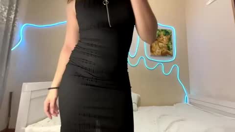 Luisa online show from May 2026 03:08:01 PM