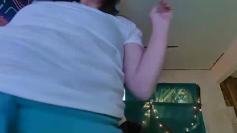 Londoncashmere69  online show from December 2024 01:46:01 PM