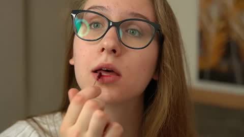 Hanna online show from March 2025 07:39:01 PM