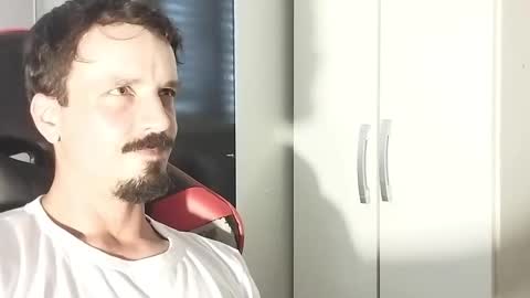 Snapshot of lookaz4010 chatting on February 2025 02:16:02 PM Lucas online show from February 2025 02:16:02 PM