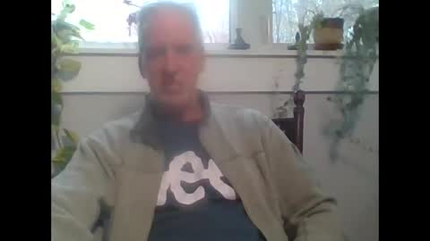 Snapshot of lookingforanopening chatting on December 2025 03:39:01 PM lookingforanopening online show from December 2025 03:39:01 PM