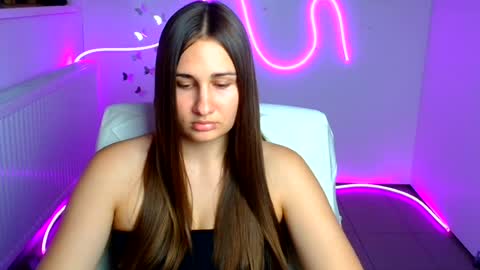 Snapshot of lora_kisses chatting on July 2026 05:58:01 AM Lora online show from July 2026 05:58:01 AM