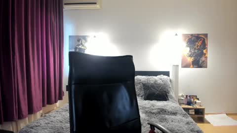 Lora online show from January 2025 01:27:01 PM