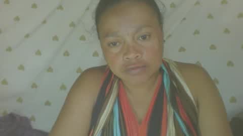 LorahVane online show from April 2026 11:04:02 AM