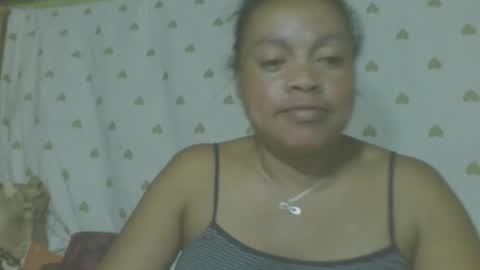 LorahVane online show from May 2026 12:11:01 PM