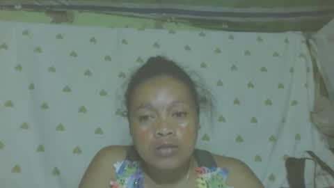 LorahVane online show from May 2026 07:54:02 PM