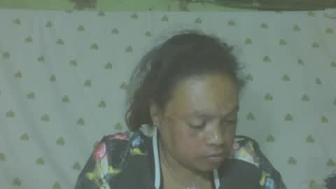 LorahVane online show from June 2026 06:39:02 PM