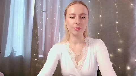 loravine online show from March 2026 12:27:02 PM