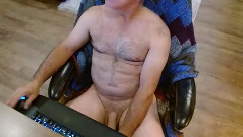 Snapshot of lord_rasken chatting on October 2025 01:39:01 AM Lord King online show from October 2025 01:39:01 AM