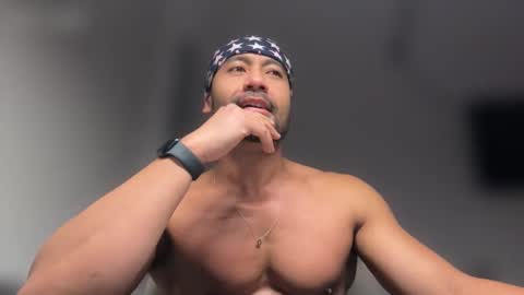 Snapshot of lordcalepecs chatting on February 2026 04:06:02 AM Cale online show from February 2026 04:06:02 AM