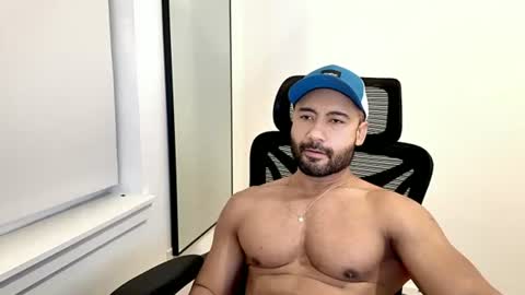Snapshot of lordcalepecs chatting on June 2026 09:29:01 AM Cale online show from June 2026 09:29:01 AM