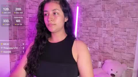 lore_rey online show from February 2026 12:34:02 AM